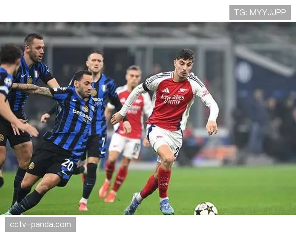 比赛结束：巴萨客场1-0小胜阿森纳，总比分2-1晋级